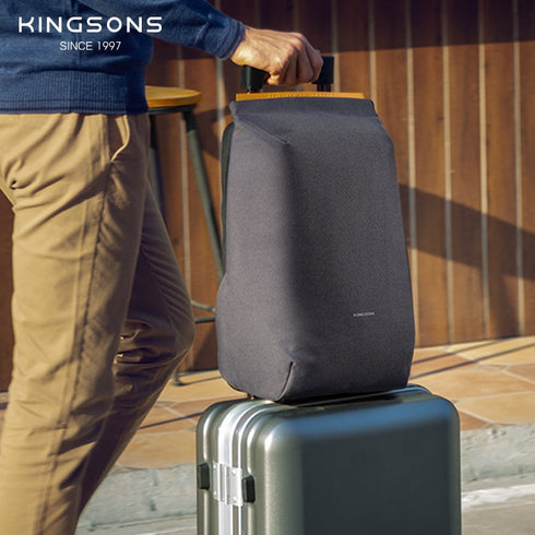תיק גב לגבר חסין למים עם טעינה - Kingsons