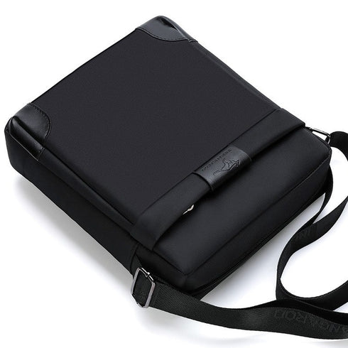 תיק כתף אופנתי חסין למים ושריטות - Ingaroo